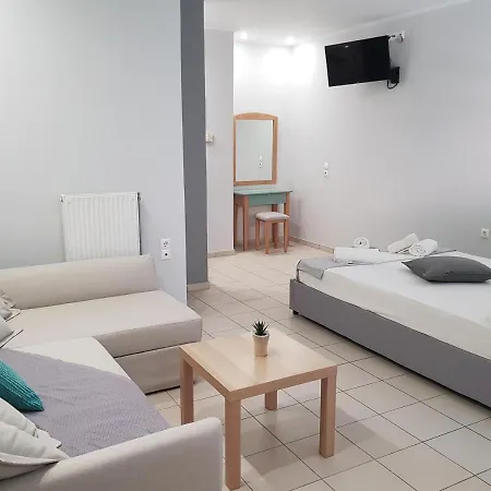 Elaia Case de vacanță